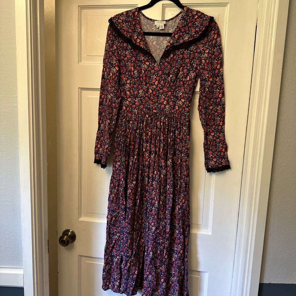 Anthropologie GHOST London Floral Dress X-Small Color And Sleeve Black Lace Trim